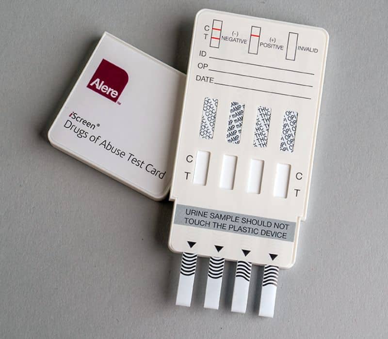 Cách sử dụng que test ma túy 4 chân chính xác